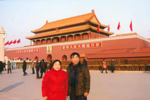 “我爱北京天安门”展开幕:一位位普通市民70年的生活印记