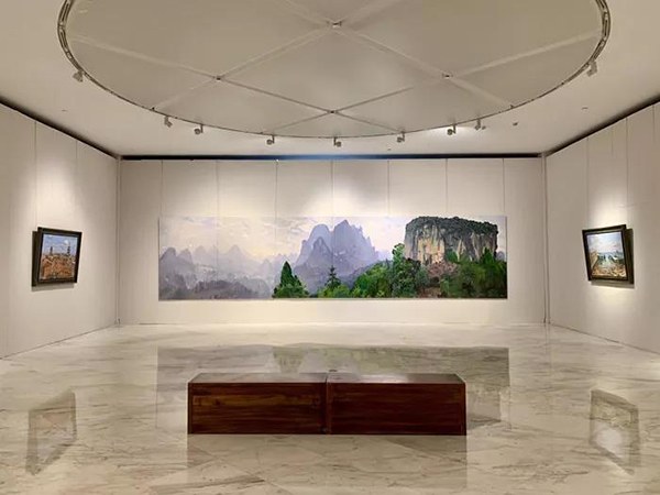 “风华——张路江大型油画作品展”于关山月美术馆开幕