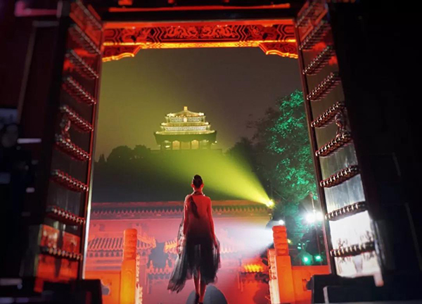 纤墨窈然——李薇服装秀
