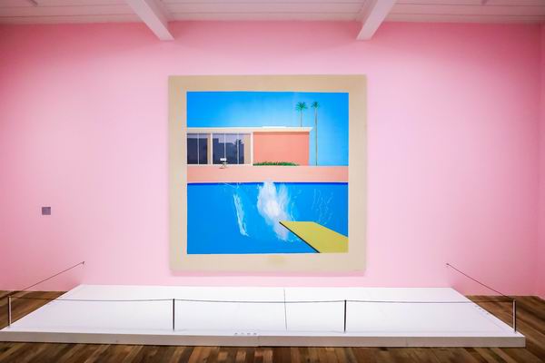 一周观展|鲍勃·迪伦、霍克尼展将落幕 古版年画中年味渐起