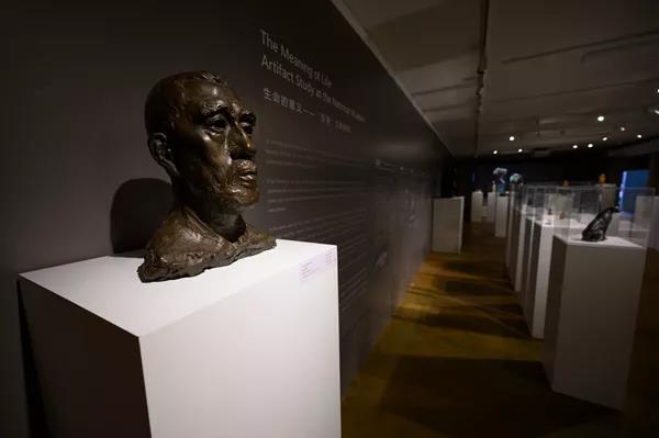 “仁者爱人——刘士铭雕塑艺术展”在美国华盛顿巡展