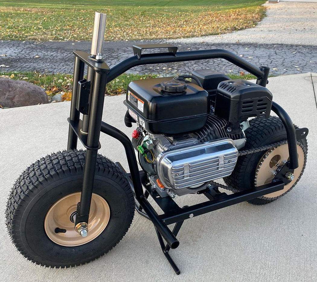 The Fenders of a Vintage Volkwagen Beetle are Reimagined as a Pair of 「Volkspod」 Scooters