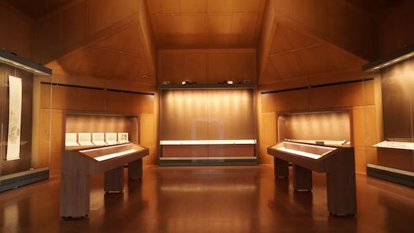一周观展|鲍勃·迪伦、霍克尼展将落幕 古版年画中年味渐起