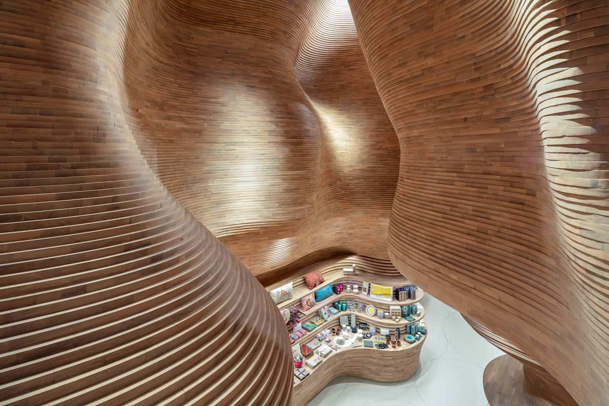 A Geological Landmark’s Phosphorescent Glow Inspires the National Museum of Qatar’s Cavernous Gift Shop