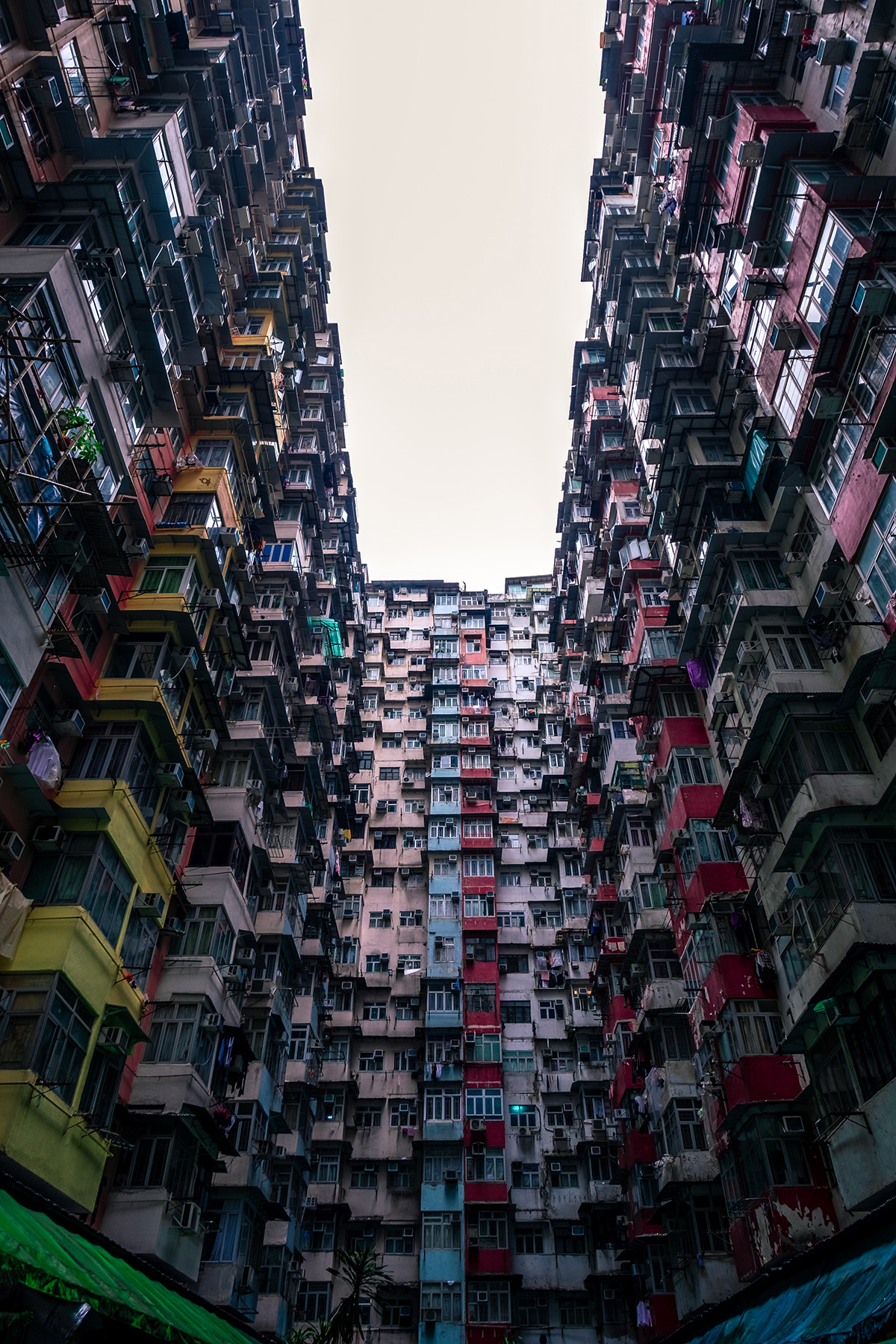 Dramatic Views of Worldwide Architecture Captured by Gareth Pon (with a Hidden Twist)