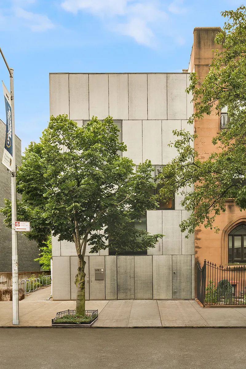 The Fort Greene townhouse was designed by the British architect David Adjaye for Lorna Simpson and James Casebere in 2006.