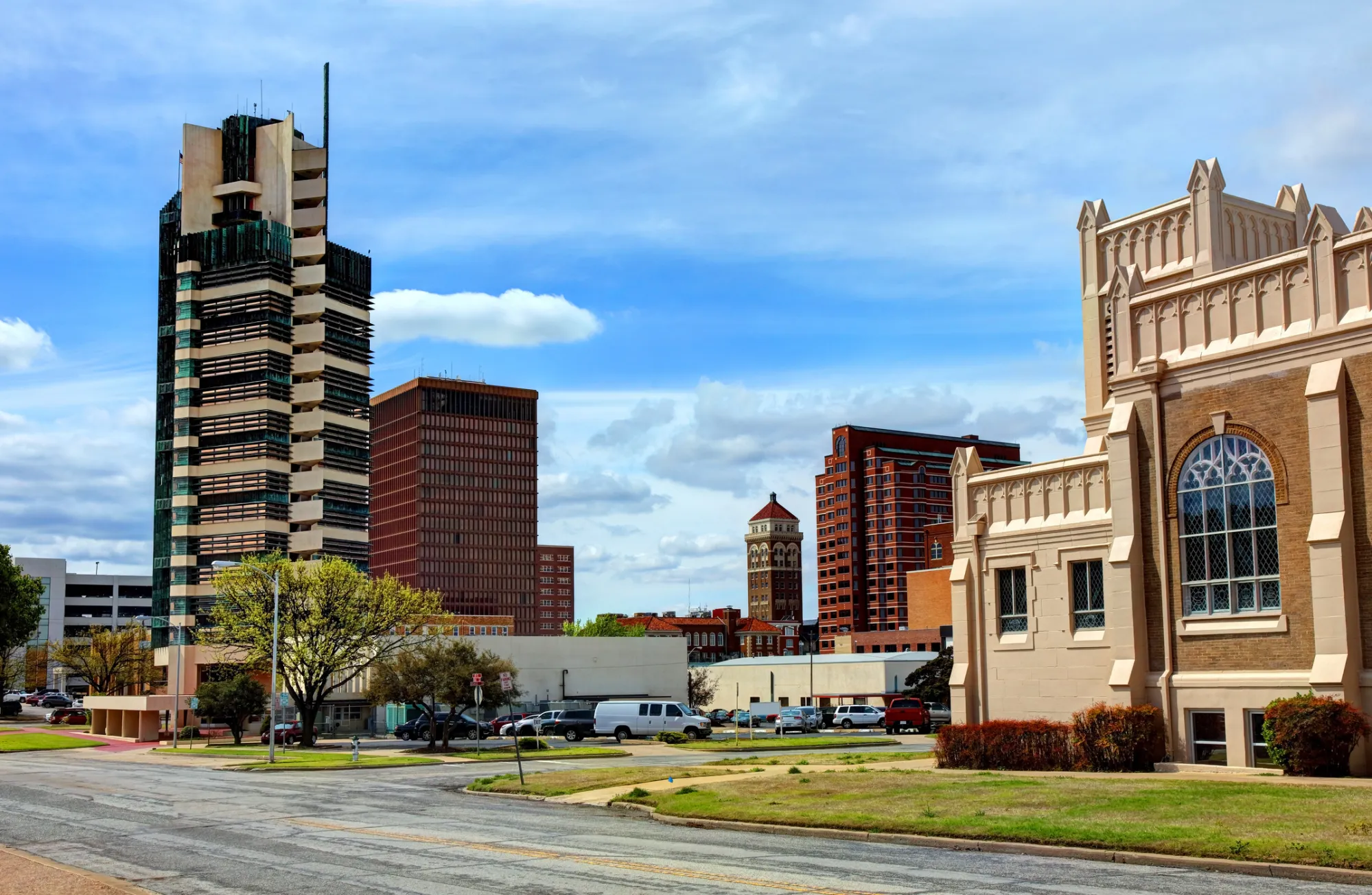 Price tower (left) in Bartlesville, Washington County, Oklahoma.