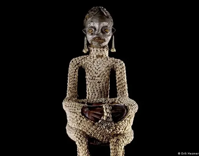Statute of the goddess Ngonnso, Cameroon. The statue was